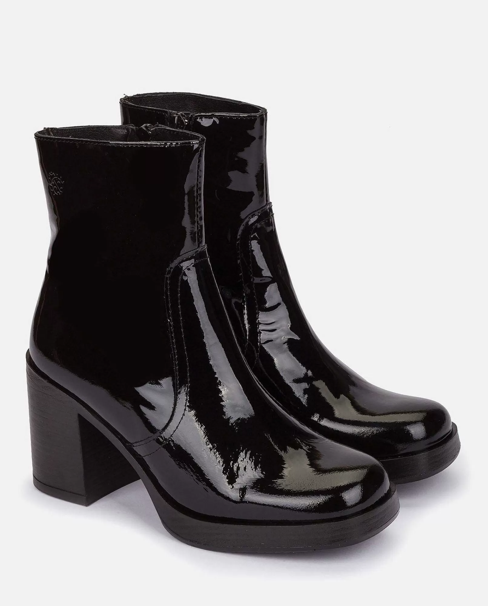 botin_de_tacon_kolin_001_negro_2.webp Mujer Yokono Botin De Tacon Kolin 001 Negro