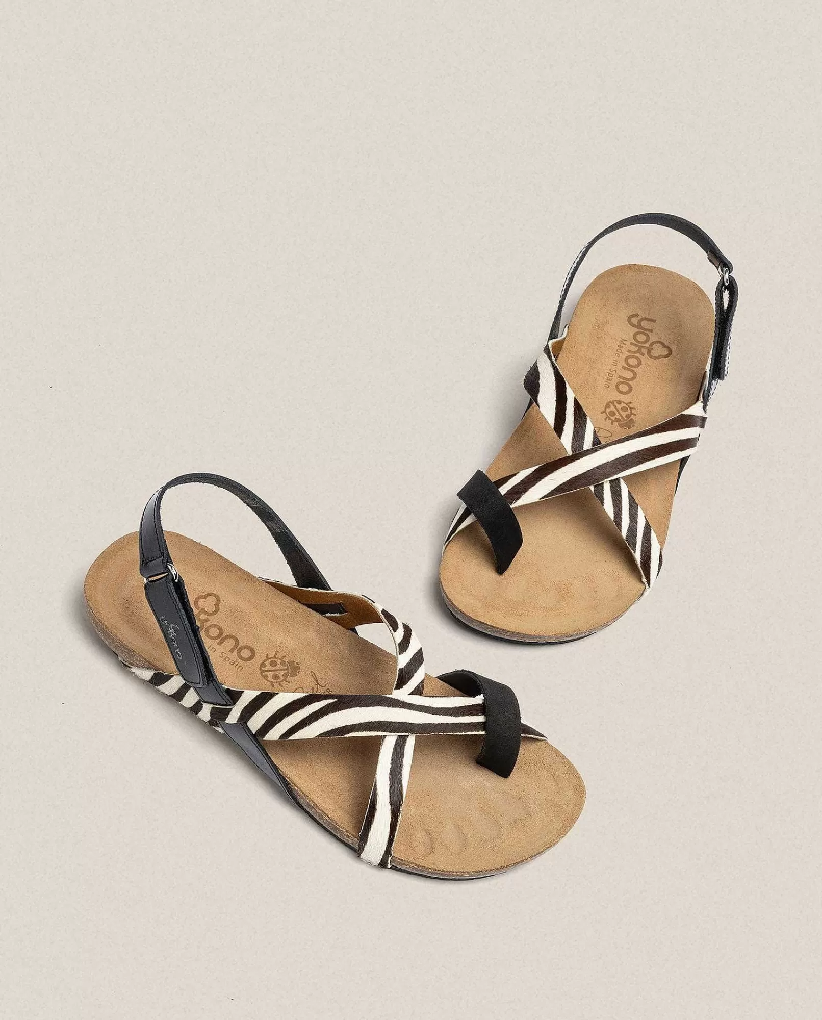 sandalia_plana_ibiza_718_negro_3.webp Mujer Yokono Sandalia Plana Ibiza 718 Negro