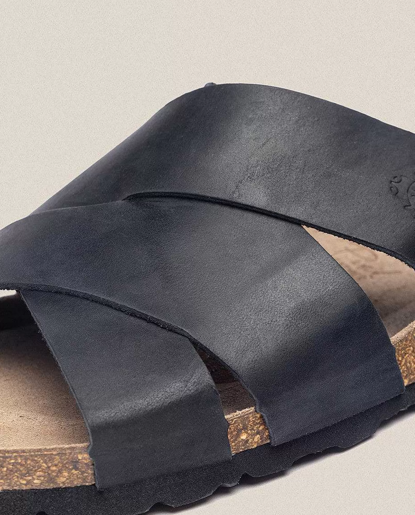 sandalia_plana_macam_217_negro_3.webp Hombre Yokono Sandalia Plana Macam 217 Negro