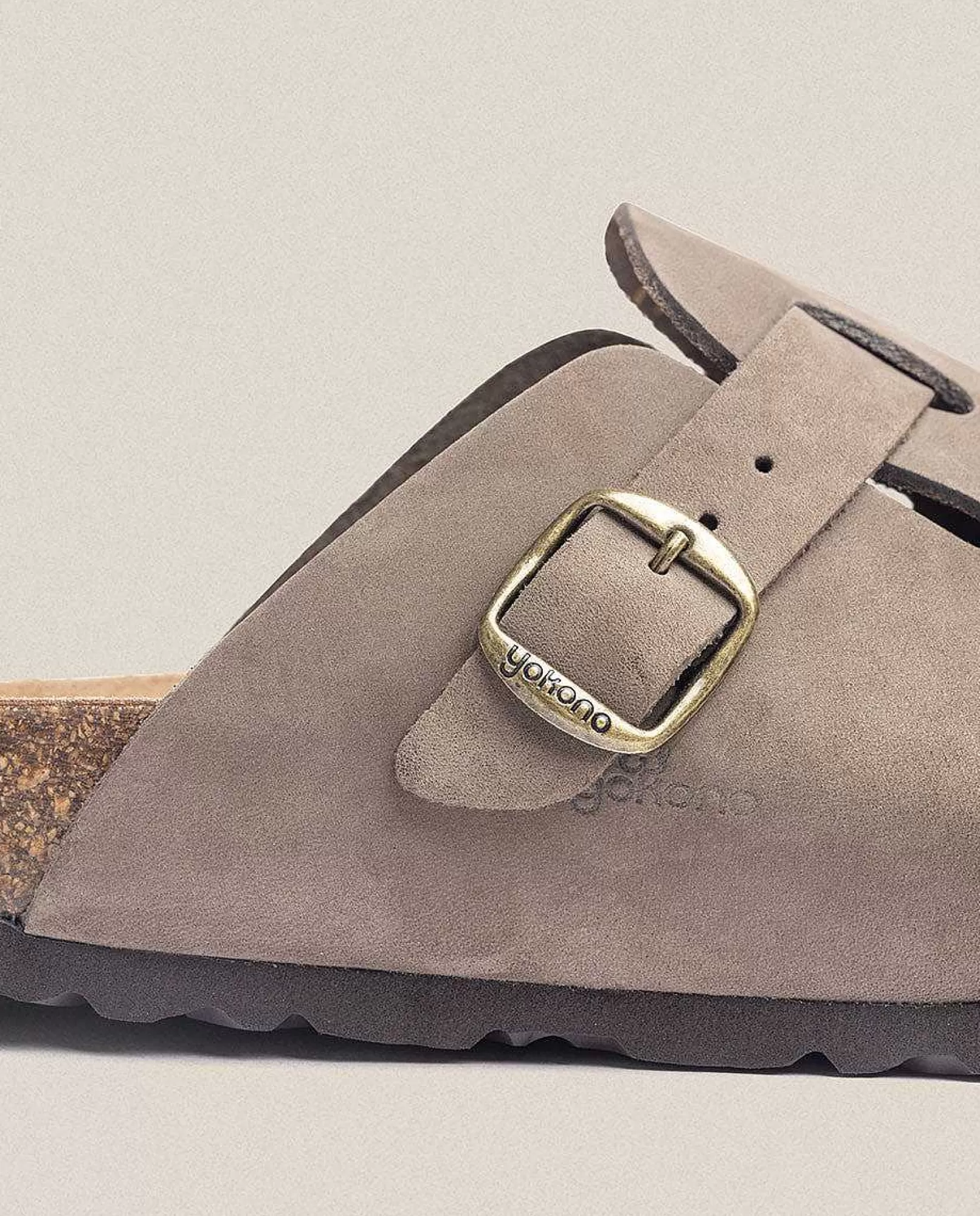 zueco_599_marron_3.webp Mujer Yokono Zueco 599 Marron